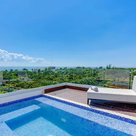 Jungle & Ocean View Condos, 2 Shared Pools & Rooftop