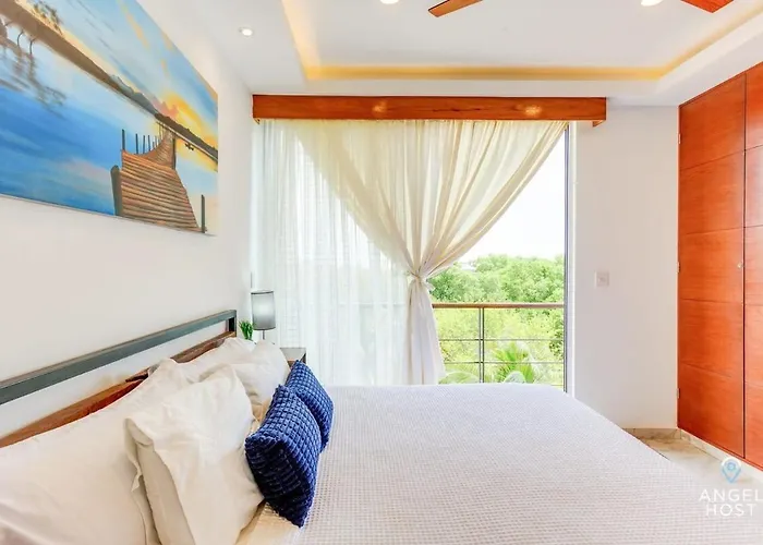 Eight Xalacoco Aparthotel 4*
