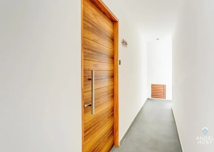 Eight Xalacoco Aparthotel 4*
